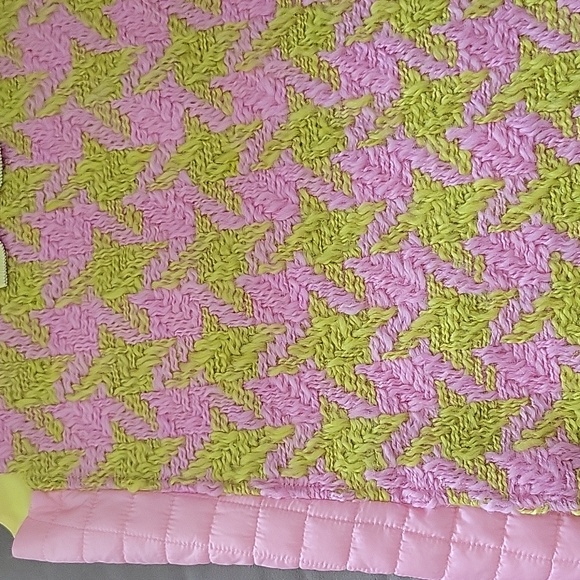 Mi Mi Sol Girls Wool Large Houndstooth Quilted Pink Yellow Size Large - Picture 11 of 14